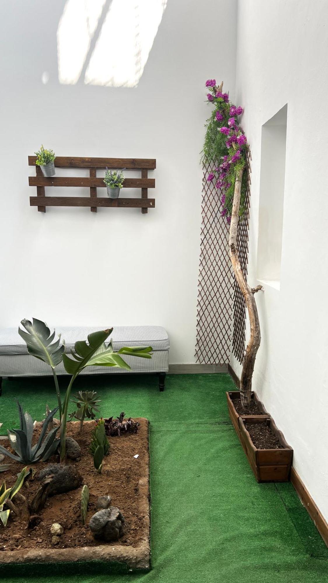Mirame Canarias Vecindario  Exterior photo